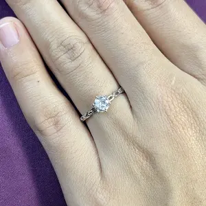 Cincin Perak 925 Wanita Elegan Mewah Anti Karat, Tidak Hitam, Solitaire Collection, Hadiah Spesial Wanita