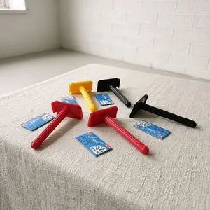 ALAT CUKURAN KUMIS JUNIOR / JENGGOT PLASTIK WARNA  "FREE SILET"