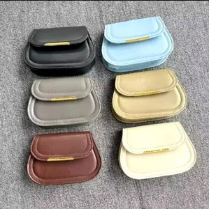 SANTIKA TAS SLEMPANG WANITA DENGAN TALI PANJANG