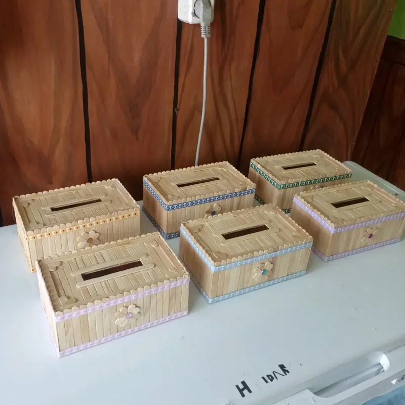 kerajinan tangan kotak tisu dari stik es krim 6