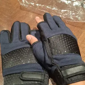 Sarung Tangan Motor Half Finger Pria – Nyaman, Kuat, Tidak Licin