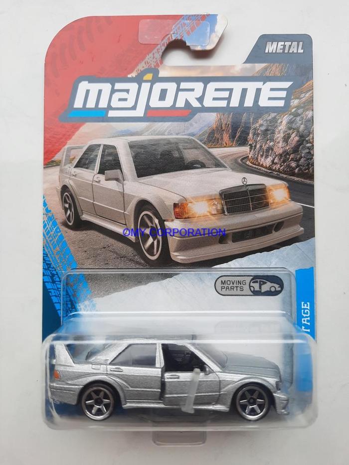 Gambar Diecast Skala 1:64 Majorette Mercedes Benz 190E 2.5 Evo II silver Majorette Mercedes 190E silver Majorette Mercedes Benz 190 E silver new segel Majorette Mercedes 190 E opening parts Majorette Premium Mercedes 190e silver opening door dari Omy Corporation Kota Magelang Tokopedia