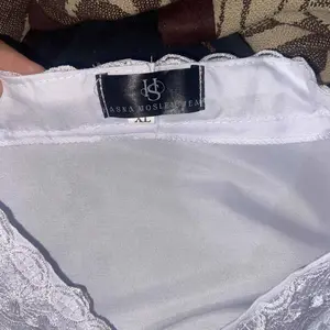 Kebaya Encim Bordir Senada Katun - Model Dewasa Panjang Putih