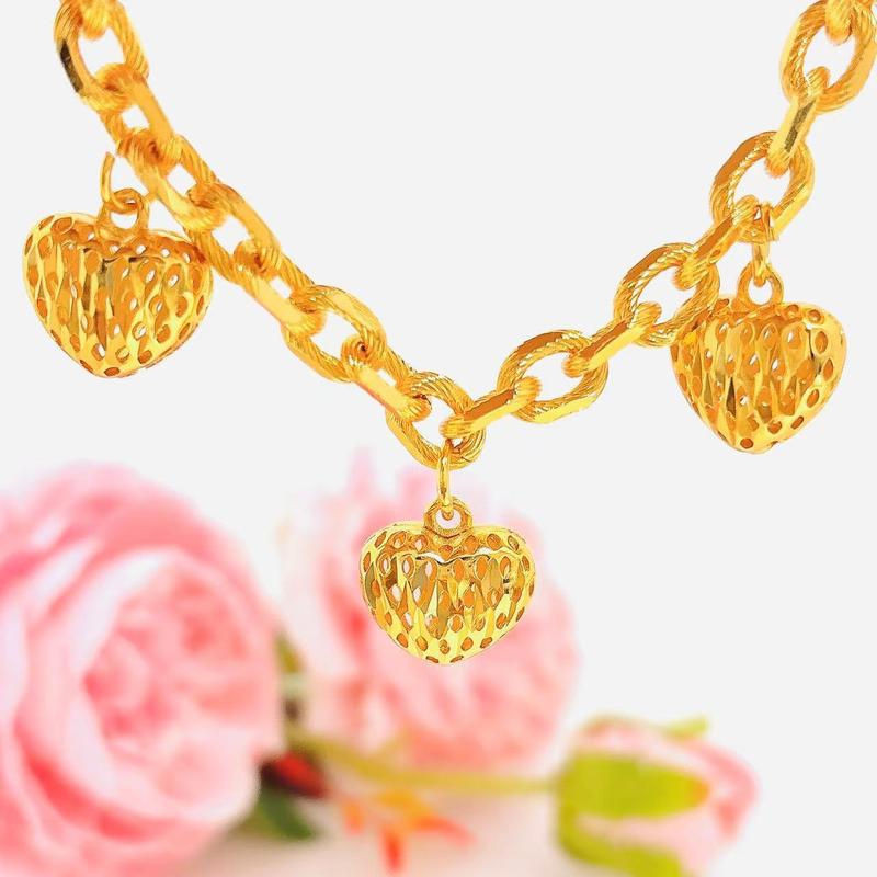 Product Introduction of Sweet Strawberry Bracelet, Adjustable Length, Transportable, Prosperous Love, Preferred Jewelry for Lovers and Friends, Non fading Titanium Steel Bracelet 30