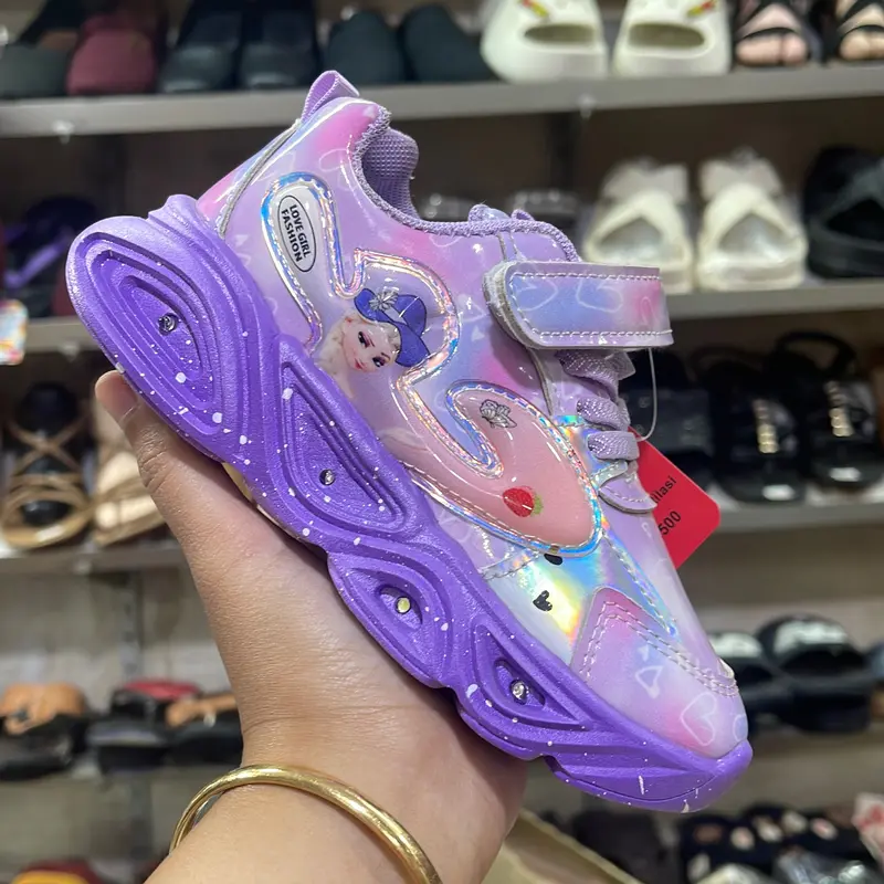 Harga ambyar sepatu sandal anak random barang 100% original 0