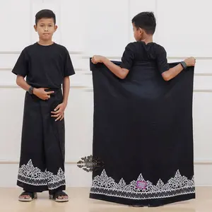 Sarung Gloyor Anak-Anak Santri Pria Bahan Rayon Halus Adem Nyaman Lembut Ukuran 115cm x 175cm Cocok untuk Penggunaan Harian Santri Muslim
