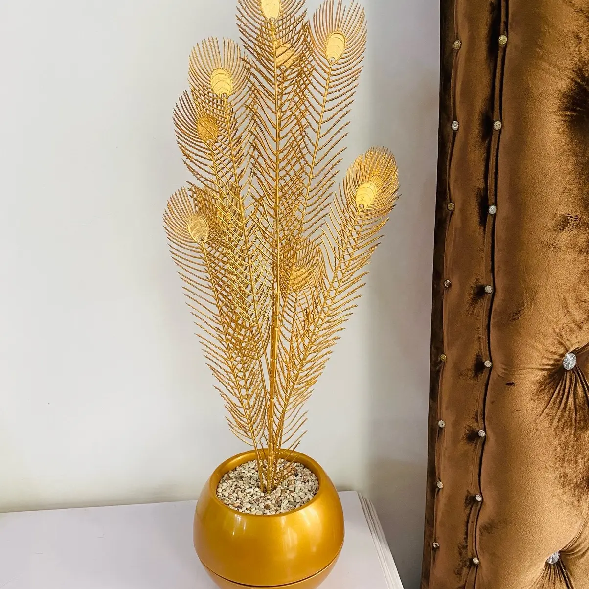 BUNGA HIAS MEJA MERAK GOLD SATU SET POT BOLA GOLD BISA (COD)