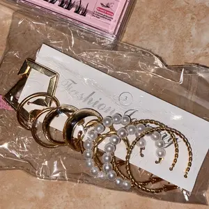 KR Set Anting 6pcs Anting Kotak Geometris dengan Mutiara Imitasi, Desain Retro dan Elegan, Cocok untuk Gaya Klasik atau Modern AF017