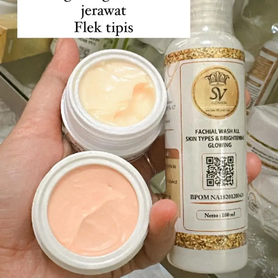 SV GLOWSKIN Memutihkan Wajah