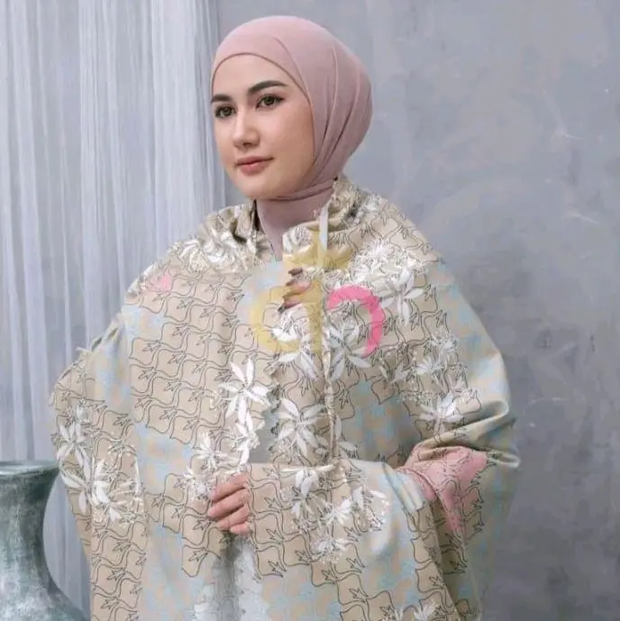 Fazka - Mukena Dewasa Terbaru Travel Mini 2in1 Larisa Katun Motif Printing Lasercutting