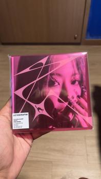 Product Review of [LE SSERAFIM] Crazy sealed album from s**y 0