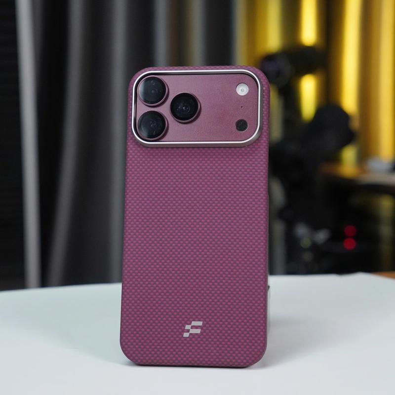 Ốp Lưng Kevlar FUKI 4.0 1500D Màu Đỏ BURGUNDY Chống Sốc Siêu Mỏng Sạc Không Dây Cho Iphone 16 17 18 Pro Max