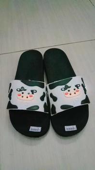 Product Review of SAPI Sandal Wanita Ukuran 37-40 Fashion ALASKAKI Anti Slip Ringan Karet shoes perempuan from d**♡ 0