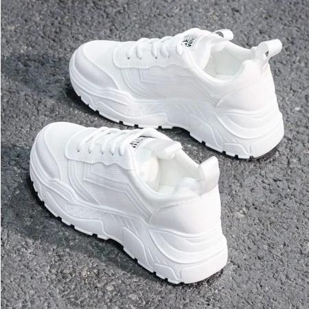 Sepatu Sneakers Wanita Terbaru Casual COEK-NNA 3