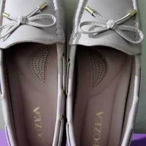 Bozka sepatu wanita moccasin loafer KMH91 arch support shoes black