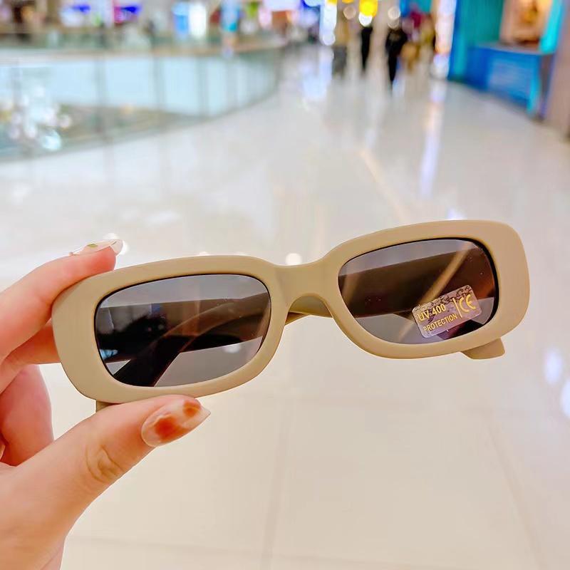 Kacamata Anak Retro KM04 Berkualitas Tinggi dengan Perlindungan UV Unisex 1
