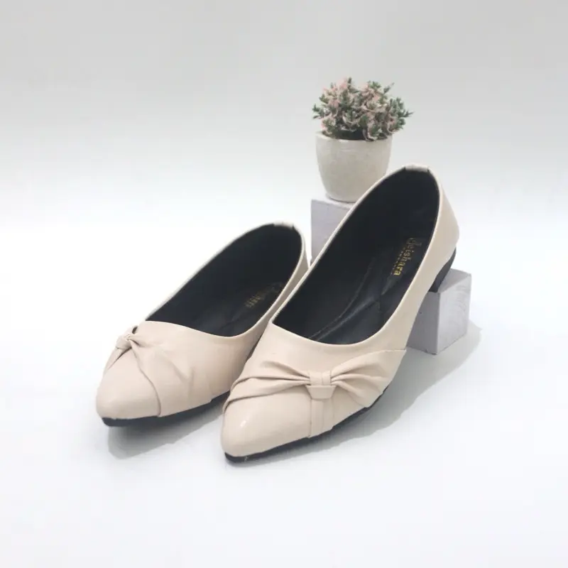 Sepatu Wanita Flatshoes Wanita Super empuk Geishara Flat Shoes RD03 1