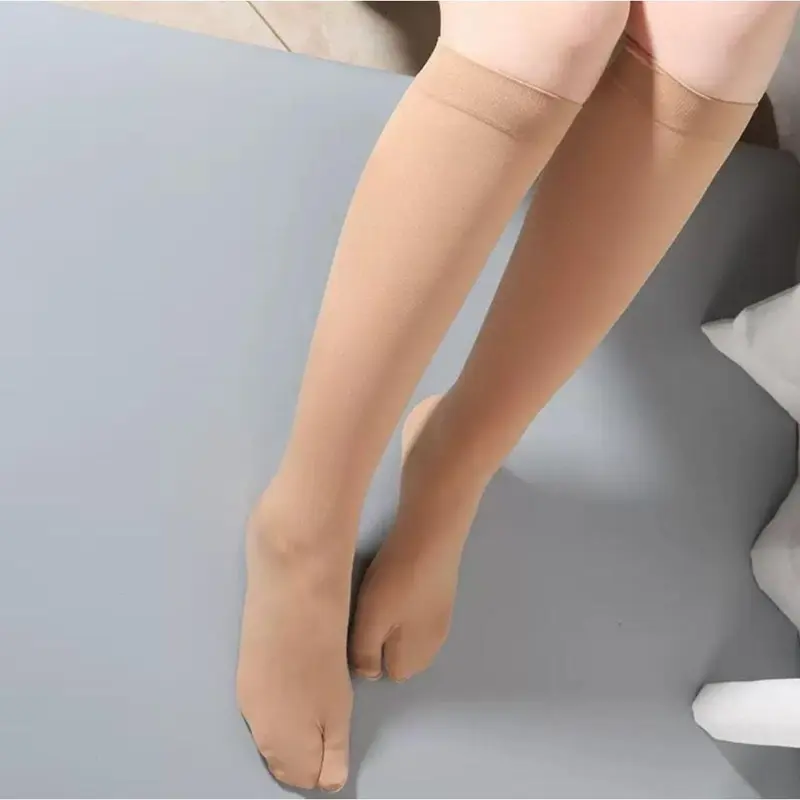 Kaos Kaki Stoking Jempol Polos Wanita bintik Anti Slip Pendek Sedang Panjang Warna Kulit Krem Stocking 0