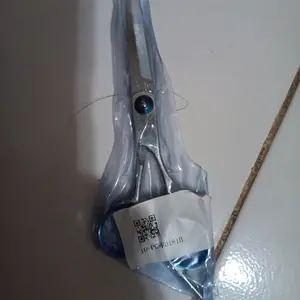 Gunting Bulu Hewan Curved Scissors untuk menciptakan bentuk yang membulat di sepanjang tubuh Hewan Peliharaan