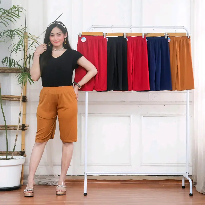 Paket 6 Pcs Short Wanita Kecil Sampai Dewasa Jumbo Ukuran S-6L Hitam Merah Campur - Pendek Celana Karet Melar Santai cd sweet love dalamobral dalam anti nyeplak Cewek 1