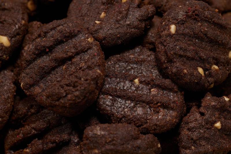 Product Introduction of Choco Albab Trio Cookies | Flavoured Snack | Red Velvet, Dark Chocolate & Famous Mocha | Butter Cookies With Almond Nibs | SG Ready Stock | Great for dips | Crushed Ice Blended Toppings | Kuih Raya cookie 3