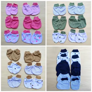6pc 3pasang sarung tangan dan 3pasang sarung kaki bayi newborn motif MICKY