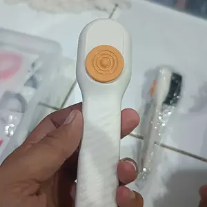 Sikat Sepatu Multifungsi Dengan Lubang Detergen Bulu Lembut