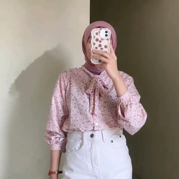 YOONHEE KEMEJA WANITA LEHER TALI WARNA DUSTY PINK LUCU WARNA KALEM Baju Panjang Shakila Atasan 1