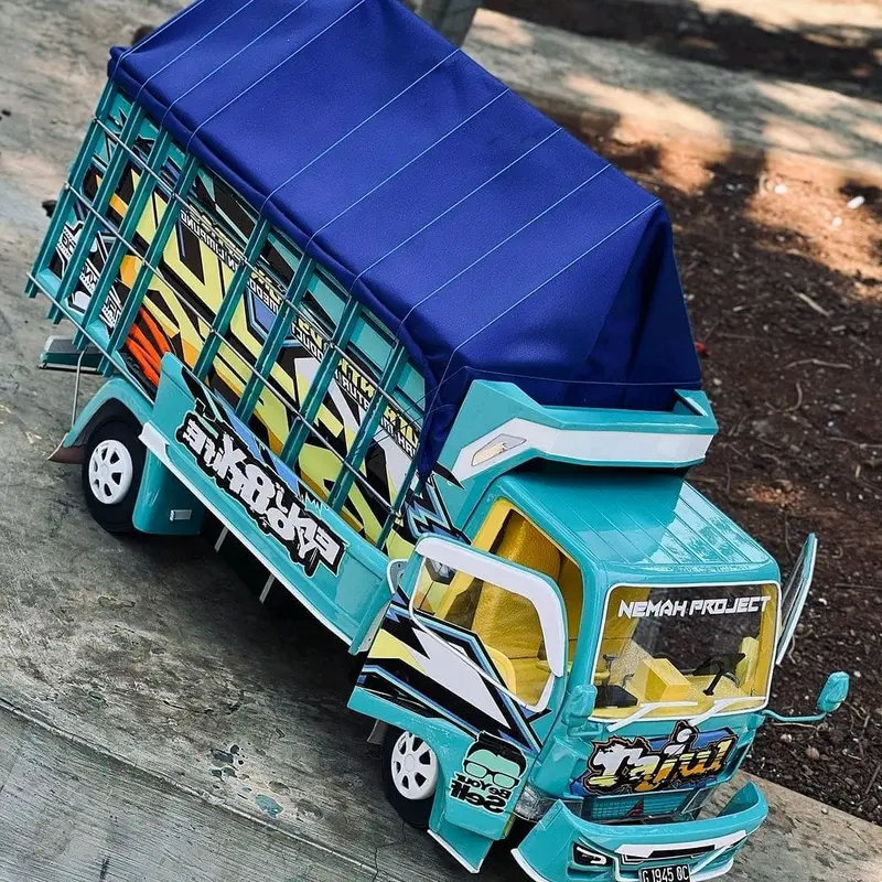 PROMO MURAH MINIATUR TRUK OLENG FULL VARIASI LAMPU BONUS TERPAL TERLARIS UNTUK ANAK ANAK 1
