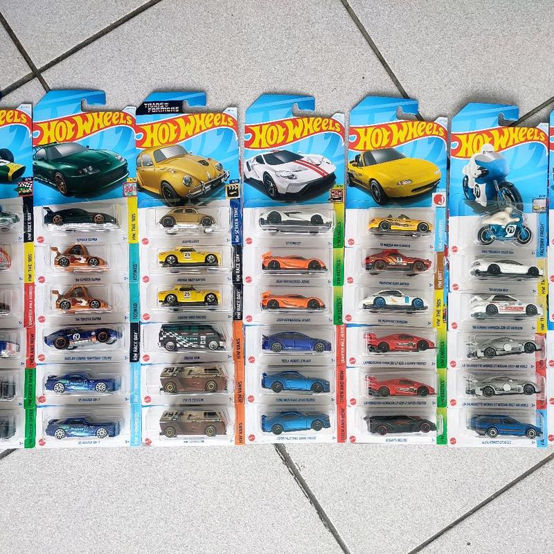 HOT WHEELS REAL CAR ORIGINAL 100% MATTEL KADO GIFT MAINAN ANAK DIECAST TOYS KOLEKSI HOBI 1