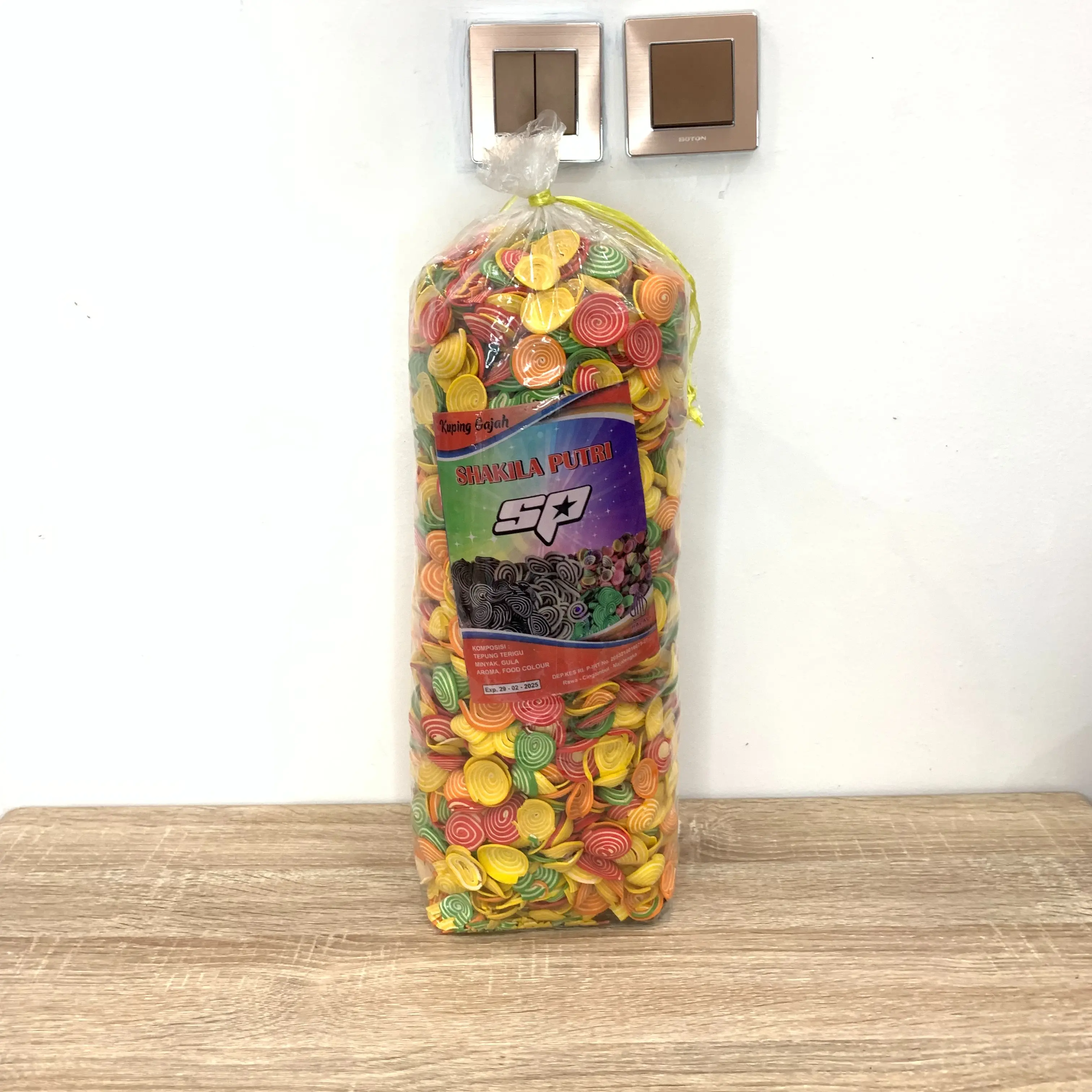 KUE KUPING GAJAH MINI 1 KG RAINBOW