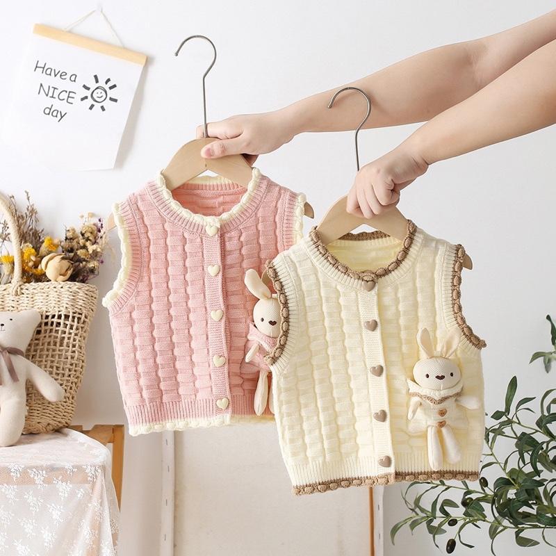 Áo gile len thu đông hoạ tiết túi thỏ bông đáng yêu cho bé gái từ 10-23kg AMĐ54