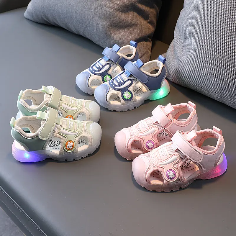 Sepatu Sandal Anak Import Cewek Cowok LED Anti Slip Fashion Terbaru 1