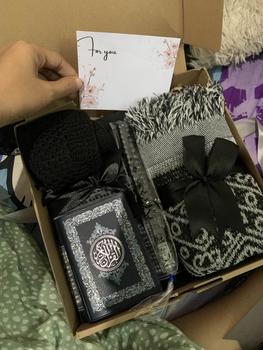 Product Review of GIFTBOX KADO HAMPERS COWOK COWO PONDOK PAKET IBADAH KADO IBADAH ULANG TAHUN WISUDA ANNIVERSARY WEDDING KELULUSAN from C**🏻 0