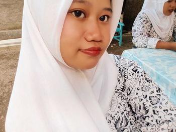 Product Review of 【BPOM】FEALI Mascara Waterproof Long Lasting Volumizing Eye Lash Makeup / Maskara Tahan Air Hitam Kosmetik from i** ** @**i 3