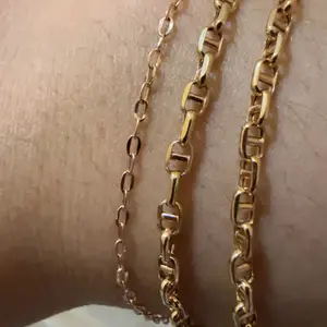 GELANG TRIXIE HOLLOW - EMAS 17K - BUNGA TANJUNG GOLD