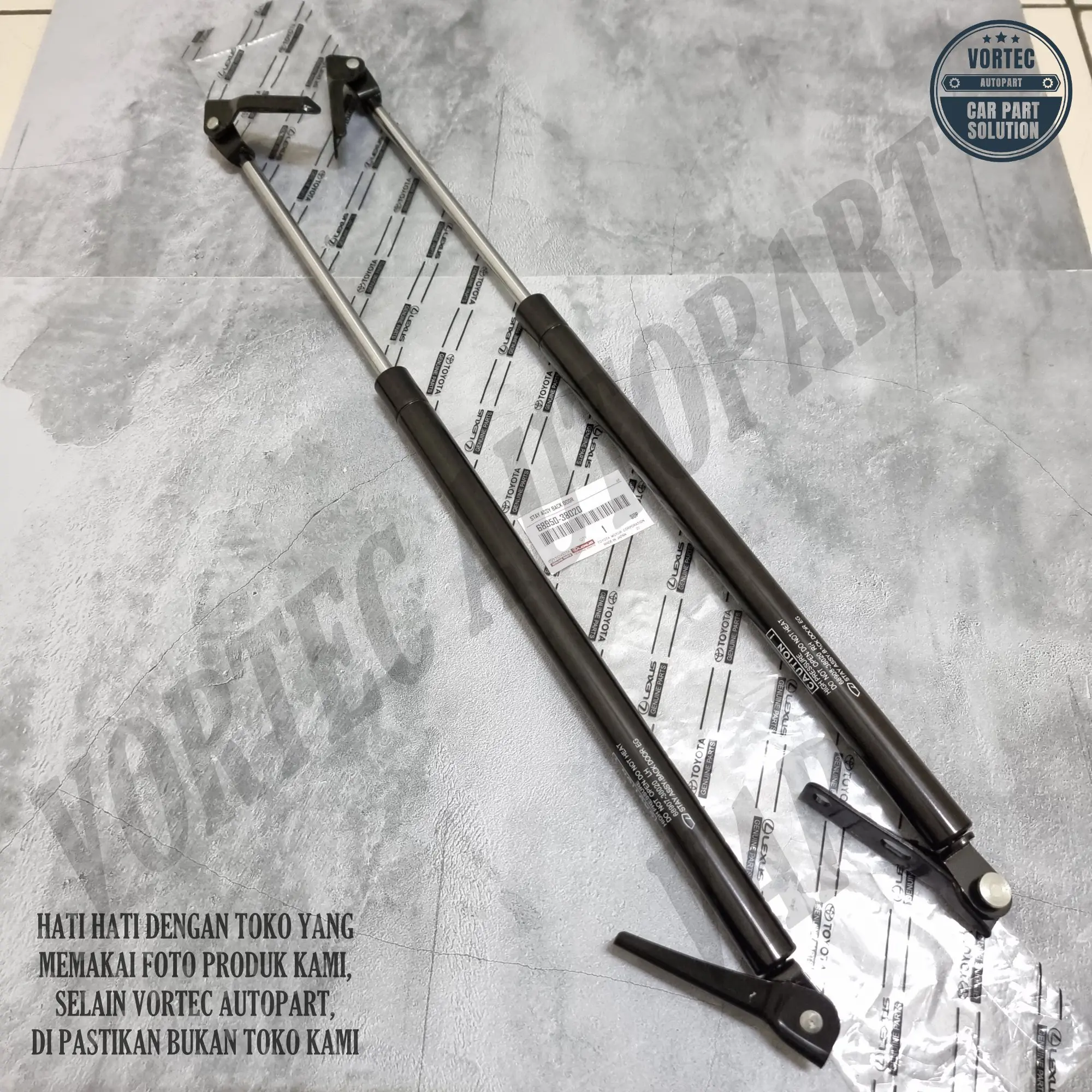 Shock Bagasi Hidrolik Pintu Belakang Kijang 7K Kijang Kapsul Krista LGX SGX Efi P/N 68950-38020