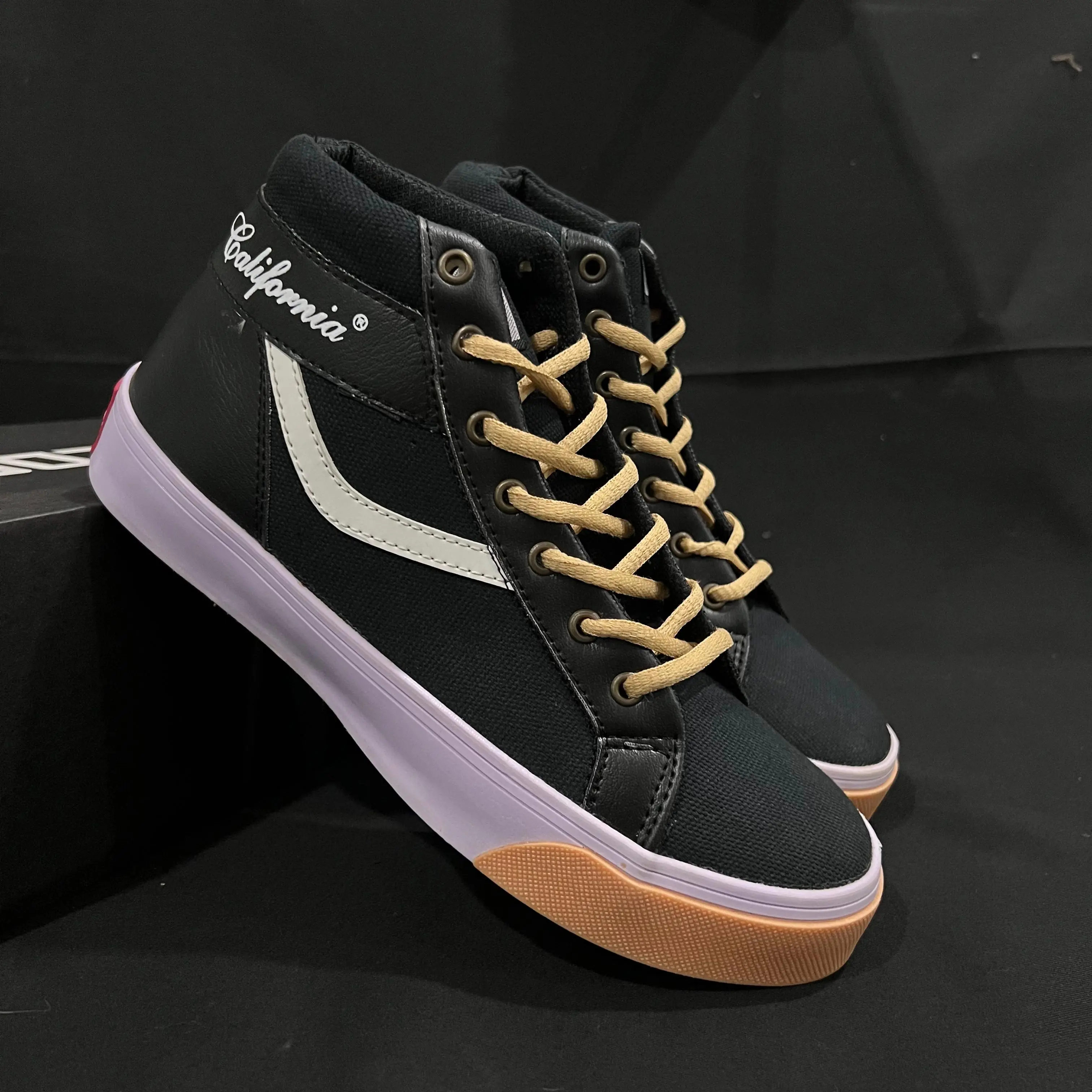 MAX STAR Sepatu Pria Boots California Casual Shoes Hitam Size 36-43 Kerja Black