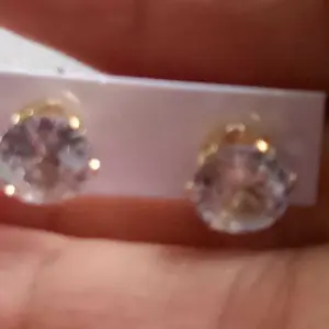 anting tusuk mata satu titanium gold perhiasan wanita cantik anti karat cod