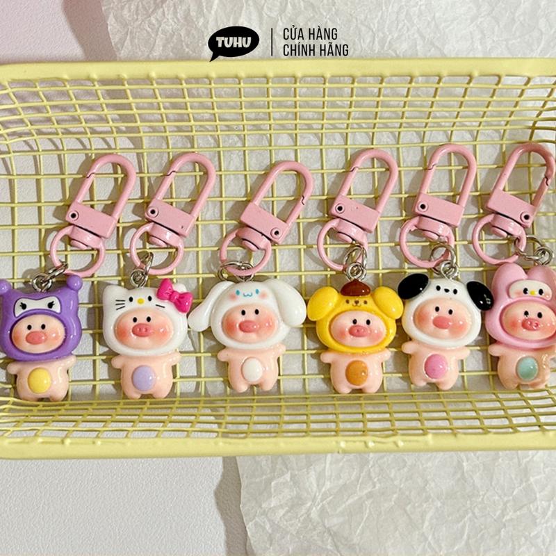 Móc khóa heo đội mũ decor ly bình giữ nhiệt cute, keyring trang trí bình nước nhân vật hoạt hình dễ thương - TUHUHOUSE