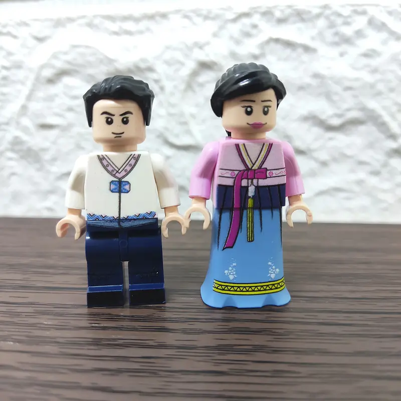 Minifigure Pasangan - Bricks - Mainan Anak - per pasang 4