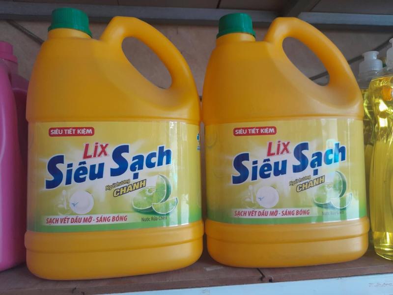   SIÊU ƯU ĐÃI  Nước rửa chén Lix siêu sạch Chanh  Trà xanh can 3.5kg 