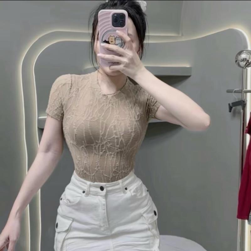 (A-19) ÁO BASIC CỔ TRÒN TAY NGẮN REN THÊU HOA form baby tee ,ren mềm dày dặn,hack eo tôn dáng mặc đi tiệc đi chơi