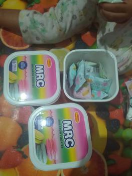 Product Review of MRC MACARON COOKIES RANJANI KUKIS BERANEKA RASA from m**a 1