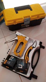 Product Review of Deli Staple Gun Sets 5 Pcs 3 In 1 / Stapler Staples Tembak EDL238105 stationery from M**a J**s 1