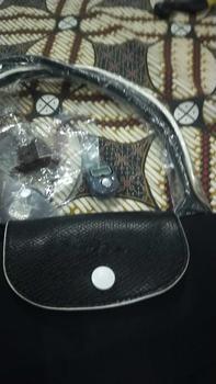 Product Review of Tas Bunda Tote Club Long Handle Bahan Mirror  Size M Dan L from t**a 1