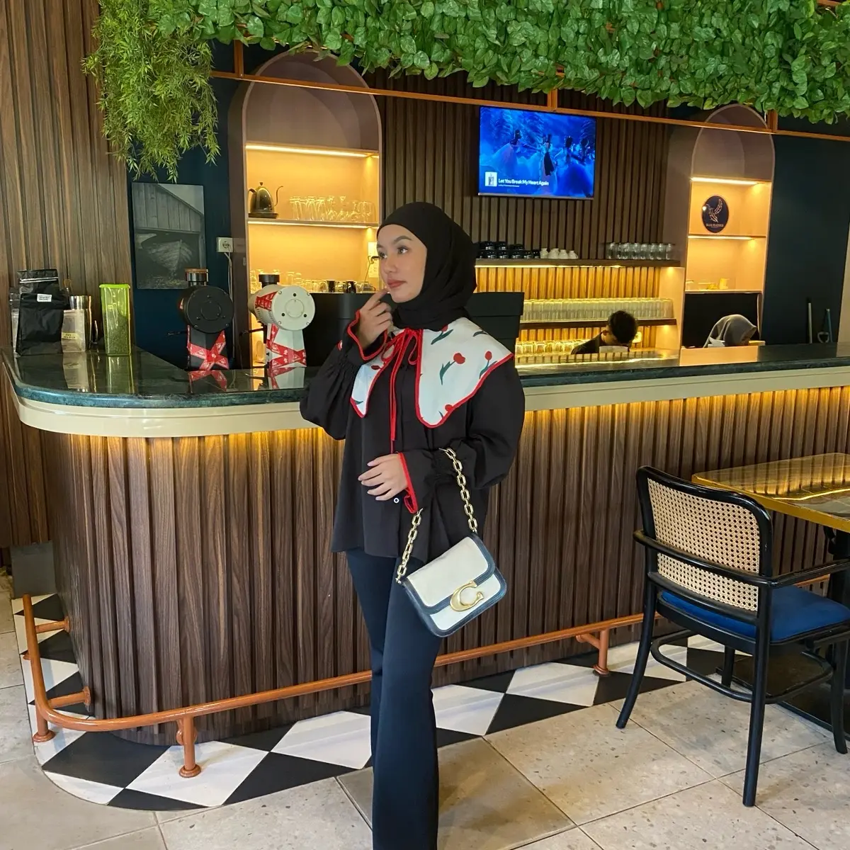 Kemeja blouse kerah bunga atasan wanita premium BKK