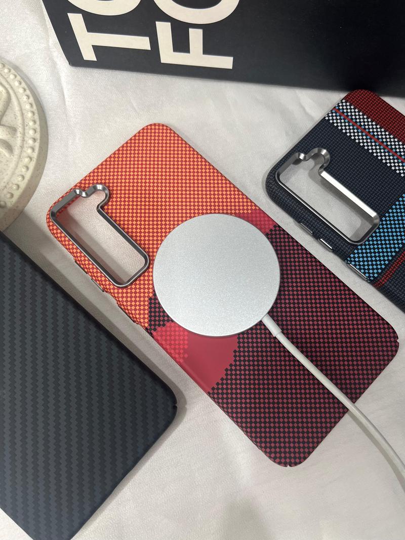 Product Introduction of CASELAB - PIXEL CARBON MOUNTAIN TARTAN BRITISH DESIGN CASE MAGNETIC SMSG COMPATIBLE FOR S25 ULTRA S25 PLUS S25 S24 ULTRA S24 PLUS S24 S 24 S23 ULTRA S23 PLUS S23 S 23 HARDCASE PC PIXEL DESIGN CASING PELINDUNG HANDPHONE Bumper Blue 37