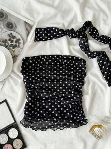 Top halter de lunares para mujer, top sin mangas sexy y entallado, diseño con malla en contraste, chaleco corto sin mangas, ropa casual de verano