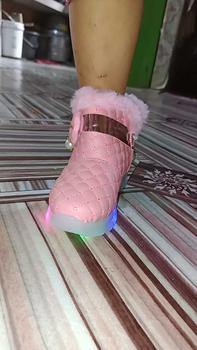 Product Review of Sepatu Boot Anak Perempuan Fashion Kaki LED Bulu from _**🐙 2